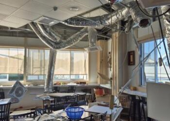 臺南玉井黃金蕎麥探索館迅速重建-黃偉哲探訪關心恢復營業狀況