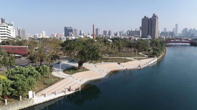 愛河階梯護岸安全穩固 親水更近一步 愛河階梯護岸安全穩固-親水更近一步