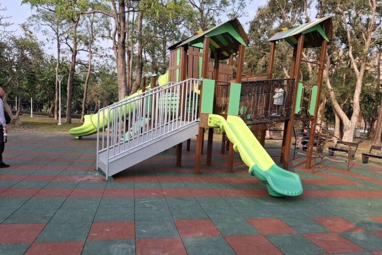 高雄鳳山大東濕地公園全新兒童遊戲場啟用 打造共融式遊憩空間 高雄鳳山大東濕地公園全新兒童遊戲場啟用-打造共融式遊憩空間