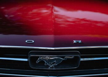 福特-2024-q4-獲利超預期，電動車虧損持續擴大