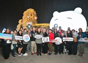 37年姊妹市情誼-美國波特蘭訪團拜會高市府-玫瑰皇后讚熱情