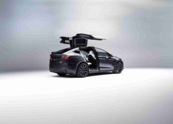 特斯拉上調-model-x-售價，恢復終身免費超級充電優惠