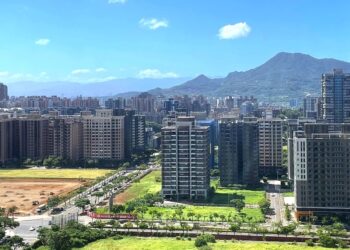 2025房市泡沫元年？-專家：忍到這時撿便宜