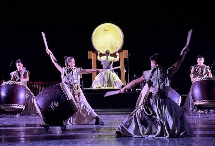 台南觀光驚艷國際-黃偉哲市長親迎美國艾美獎團隊拍出府城新魅力