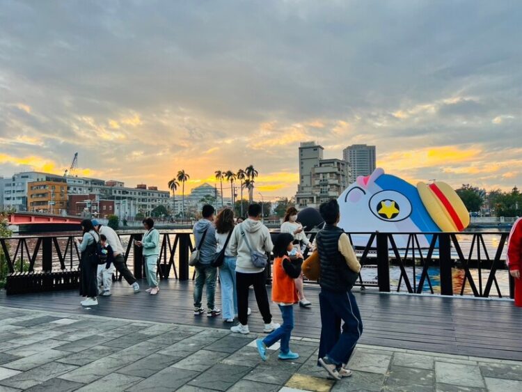 魚頭君水上氣偶展至2月12日元宵節 民眾臉書留言推薦最佳臺南美食是這一味 魚頭君水上氣偶展至2月12日元宵節-民眾臉書留言推薦最佳臺南美食是這一味