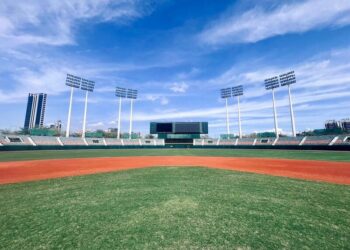 澄清棒球場加速整備-今年賽季50場球賽-學生50元看球可申請5次