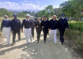 大愛無疆，慈悲志工三週不休為災民修築重建家園