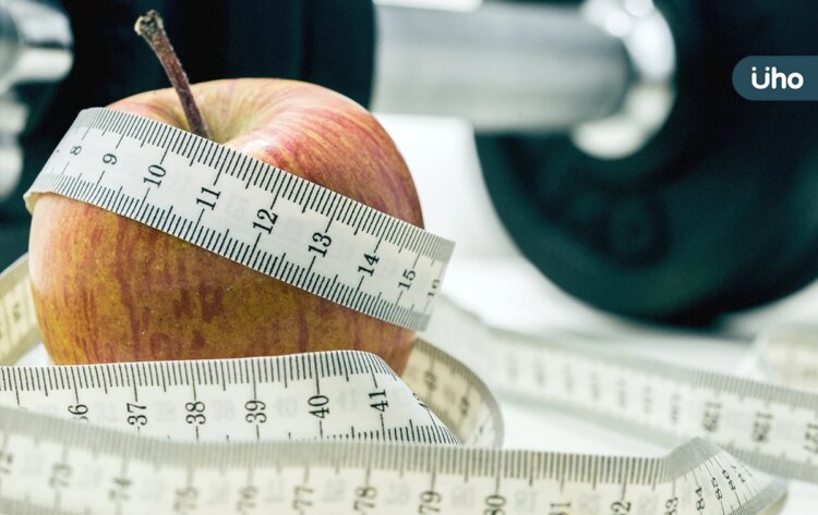 短時間能爆汗燃脂!「高強度間歇訓練」運動前怎麼吃?3方法學起來 短時間能爆汗燃脂!「高強度間歇訓練」運動前怎麼吃?3方法學起來