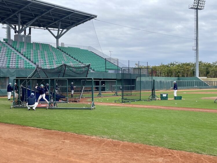 韓職棒到臺南亞太春訓好評不斷,民眾觀賽期待爆滿 韓職棒到臺南亞太春訓好評不斷,民眾觀賽期待爆滿