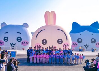 突破600萬人次參觀高雄冬日遊樂園畫句點-吉伊卡哇合體道別