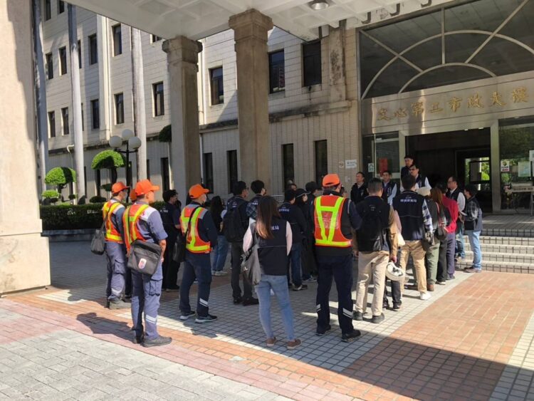 中市府百貨商場公安稽查-2日查獲5家部分缺失-開罰令限期改善