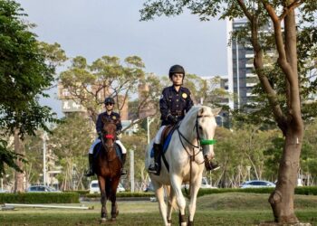 義大皇家酒店海陸守護體驗營登場！-騎警隊駿馬、偵搜犬聯手出擊兒童節必玩！