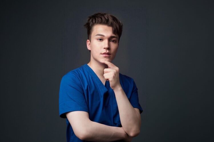 混血帥醫跨足營養保健、影視圈 分享人生不設限哲學 混血帥醫跨足營養保健、影視圈 分享人生不設限哲學