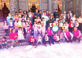 內門紅面觀音總廟全國紙藝展轟動- 旗山、內門國小攝影比賽獲佳績