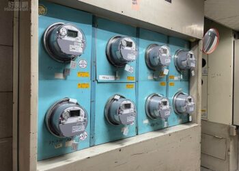 住家電費帳單飆6億元-台電致電關切「揭真相」：親自上門收費