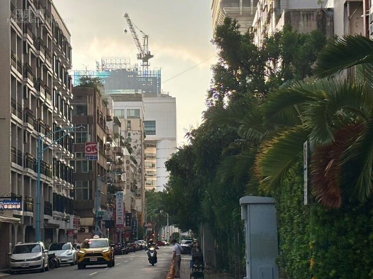 人走茶涼…房市迎「近10年最冷」?資深房仲:剛需能撿便宜 人走茶涼…房市迎「近10年最冷」?資深房仲:剛需能撿便宜