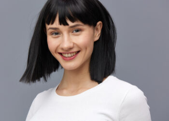 平瀏海造型3大重點-剪對瞬間變少女！