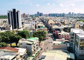 房市走冷南二都先衰！他投資買房碰難題…網一面倒：這裡會先噴