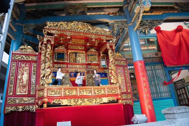 全台唯一戲臺兼家宅！-歷史建築「原嘉義城隍廟戲臺（林宅）」正式亮相