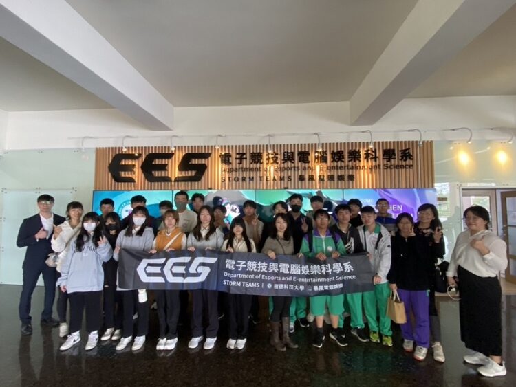 曾文農工參訪樹德科技大學-沉浸式體驗教學場域互動熱烈