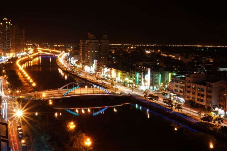 臺南市擴大民間參與公共建設 114年將釋出12項案源 投資金額達240億元 臺南市擴大民間參與公共建設-114年將釋出12項案源-投資金額達240億元