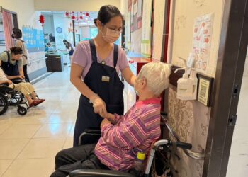 高市勞工局開辦照服員職訓班-補助失業者全額訓練費就業再送獎勵金