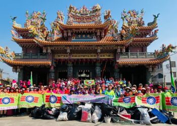 南北齊心，潔淨海洋-高雄市救國團青年節環保行動