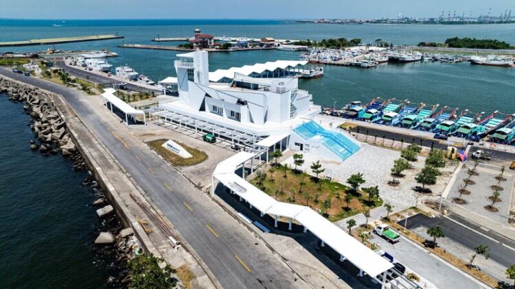 「2025鹽琉開趴」熱鬧開跑-來新園航運找「園仔」嗨玩屏東四季