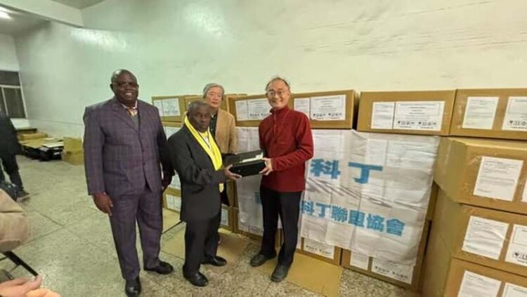 黃柏霖推動「非洲智慧光明燈」計畫-助肯亞與史瓦帝尼學童接軌科技