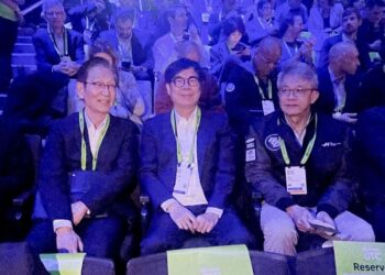 陳其邁率領訪團出席nvidia執行長黃仁勳主題演講-深化ai產業國際競爭力