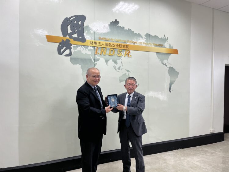 日自衛隊前幕僚長岩崎茂任顧問 行政院證實將提供政策建言 日自衛隊前幕僚長岩崎茂任顧問-行政院證實將提供政策建言