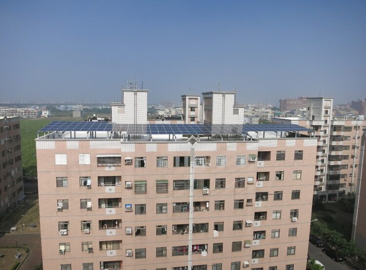 台南「屋頂型光電補助」開跑!最高可領50萬元 申請期限到這天 台南「屋頂型光電補助」開跑!最高可領50萬元-申請期限到這天