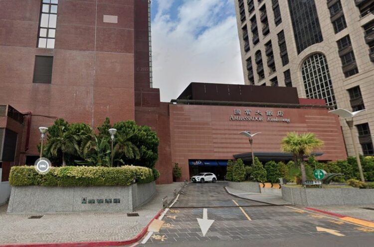 嚴正駁斥不實指控國賓危老重建容積獎勵之質疑 市府強調依法依規審查 嚴正駁斥不實指控國賓危老重建容積獎勵之質疑-市府強調依法依規審查