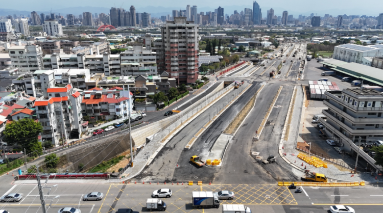 臺中市政路延伸工程第一標預計5月通車 將作為捷運藍線施工期替代道路 臺中市政路延伸工程第一標預計5月通車-將作為捷運藍線施工期替代道路