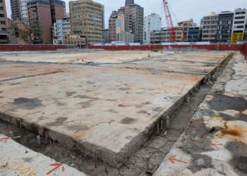 統包商拖延？高雄「這社宅」進度落後！國家住都祭出解約、4月重啟招標