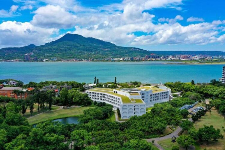 聯合住宿來囉！義大皇家酒店攜手將捷金鬱金香酒店-山海風景一次擁有-​