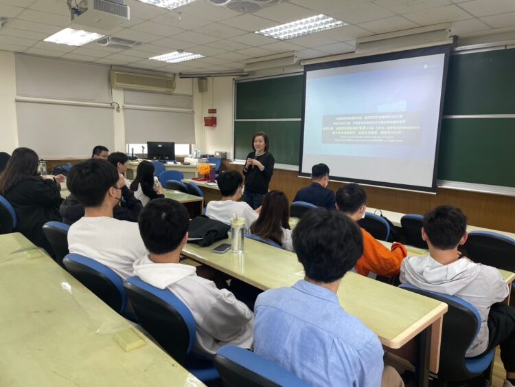 東海校友捐百萬美金 期待下一位數學界的居里夫人 東海校友捐百萬美金-期待下一位數學界的居里夫人