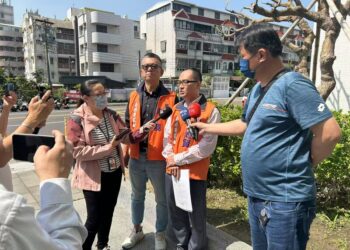 高雄雙罷劫被恐嚇-今赴鳳山分局報案