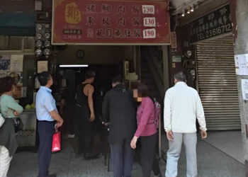 台北知名豬腳飯老闆退休關店，網友呼喊：「還可以吃哪一家？」