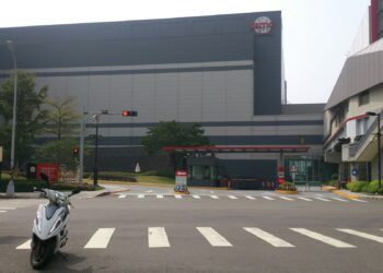 房貸條件緊縮！利率升至3.35%-貸款成數剩7成3-學者示警房價泡沫