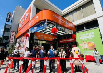 家樂福左營文上店樂高專區，拼砌體驗與限時優惠同步開跑-開幕慶典超狂優惠！買一送一