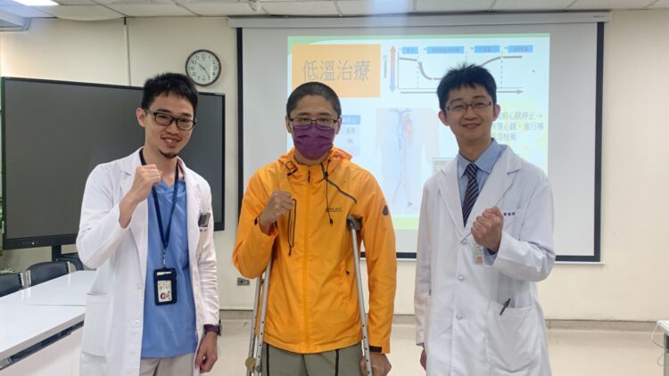 健身男突發性肺栓塞 血栓溶解合併低溫療法成功救援 健身男突發性肺栓塞-血栓溶解合併低溫療法成功救援