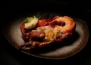 台南無菜單鐵板料理 沈浸式打造五感美食