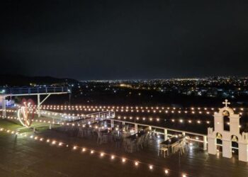 宜蘭最大夜景咖啡廳 酒吧、披薩、義式通通有