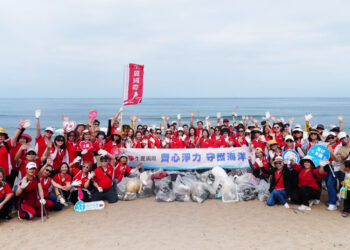 「生麗國際齊心淨力」第二屆淨灘行動凝聚百人力量 實踐環境永續理念