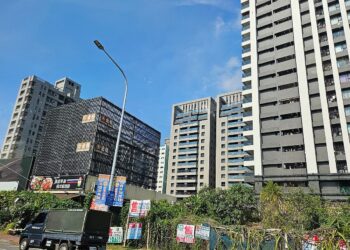 「誇張數據差異」衝擊房價！專家揭2區塊小心「價跌量縮」