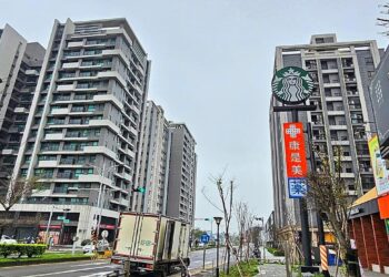 新竹震撼數據！無畏賣壓？他曝想買「都計內大樓」恐超難