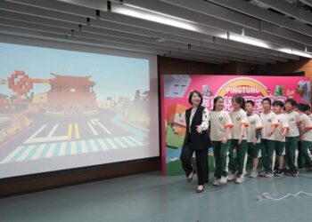 屏縣府首推minecraft體驗課程-強化學童交通道安觀念