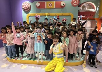 民眾黨高雄市歡慶兒童節-舉辦闖關活動歡樂滿滿