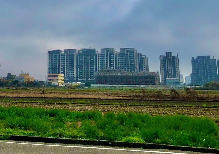 父母送農地「免土地稅、贈與稅」 多這道程序:5年列管不怕被追稅 父母送農地「免土地稅、贈與稅」-多這道程序:5年列管不怕被追稅